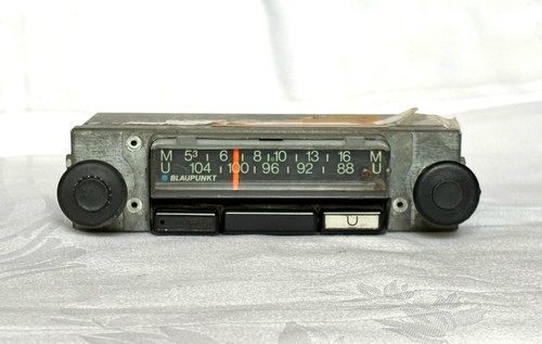 Gut erhaltenes blaupunkt - gut,