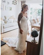 Elfenbein Enzoani Journey blau