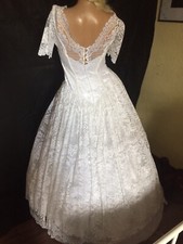 Kleid Hochzeitskleid Spitze Weiß Knopfleiste Größe 36 Wave Gothik Dress Braut