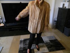 Nerzjacke ... Sehr schönes