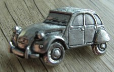 CITROEN   Pin / Pins: 2CV - Ente  -  emailliert - silber 3D - 4 cm groß- Kult!