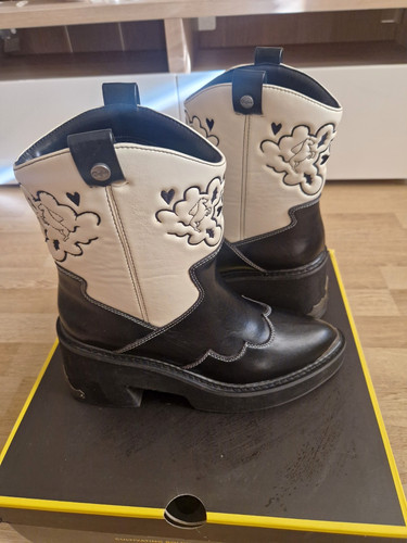 Buffalo bull boot - boot, mid