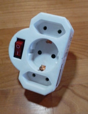 Vivanco AS 3W Steckdosenadapter mit Schalter 3-fach 1x Schuko und 2x Eurobuchse