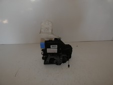 Türschloss vorne links   VW Caddy III 3 BJ 2011  3D1837015AS