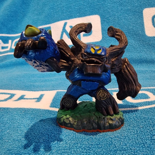 Skylanders giants gnarly - giants,