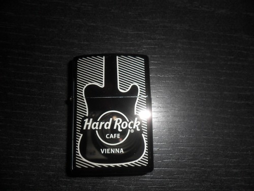 Zippo lighter hard rock cafe - zippo,
