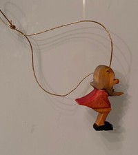 Alte Holzfigur Zwerg