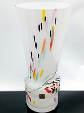 Eisch Glasvase weiß klar polychrom gemarkt und mit Label Eisch Frauenau 24,4 cm