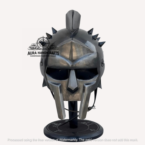 Aura gladiator helm - aura,