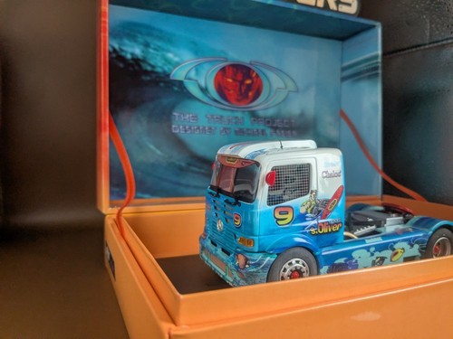 Fly truck mercedes benz - mercedes,