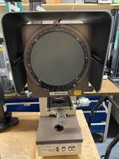 Mitutoyo pj250 profilprojektor - mitutoyo,