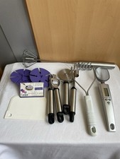 Küchenhilfe-Konvolut