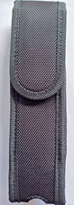 Trailite robustes Nylonholster für Taschenlampen bis 170 mm Länge mit Druckknopf
