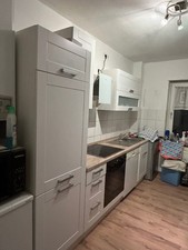 Küchenzeile incl. Herd, Ceranfeld, Spülmaschine, Kühlschrank, Gefrierschrank ...
