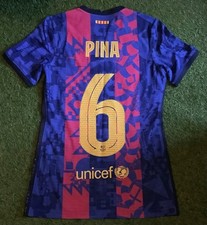 Claudia Pina Nike Authentic