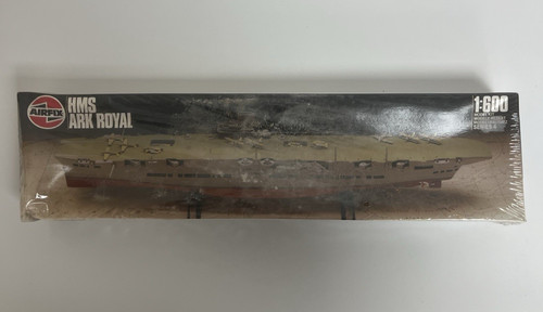 Airfix 600 hms ark - 1:600,
