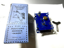 Meccano Uhrwerkmotor MAGIC # 281 mit Schlüssel und Federantrieb in origi. OVP