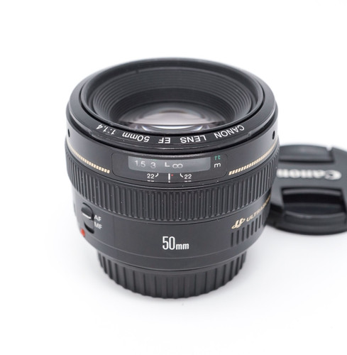 Canon 50mm 4 - f/1.4, usm