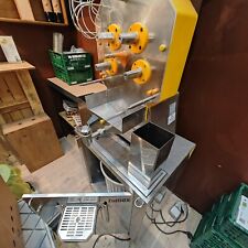 Orangensaftmaschine Zumex Profimodell