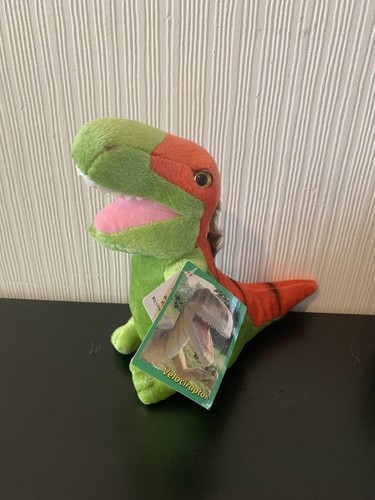 Aurora velociraptor - aurora,