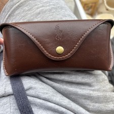 Neuwertiges Ralph Lauren Brillenetui Leder mit Gürtelhalterung NP 109 Euro