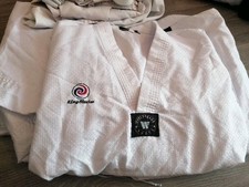 2x Qualitäts Karate/Taekwondo Kampfsport Anzug King Master Gi Gr 190cm