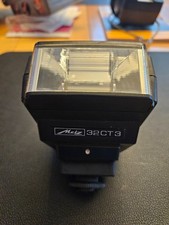 Metz Mecablitz 32 CT3 + SCA 331 (für Minolta)
