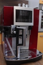 Kaffeevollautomat DeLonghi  ESAM 5708. R + 1 Jahr Gewährleistung