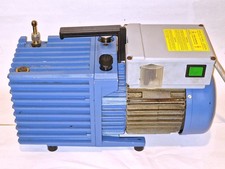 Vacuubrand RZ 5 Drehschieber Vakuumpumpe mit Drehstrom-Motor 0,25 kW