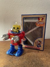 Walking robot plastic - walking,