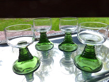 4 liebliche Schnapsrömer