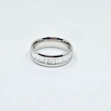 Beautiful 585 White Gold Ring