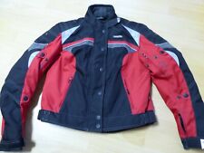 Motorradjacke v. Probiker mit