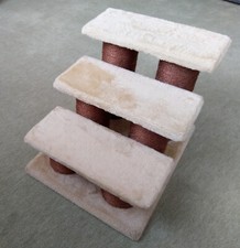 beige Hunde / Katzentreppe 3 stufig mit Plüsch von Kerbl