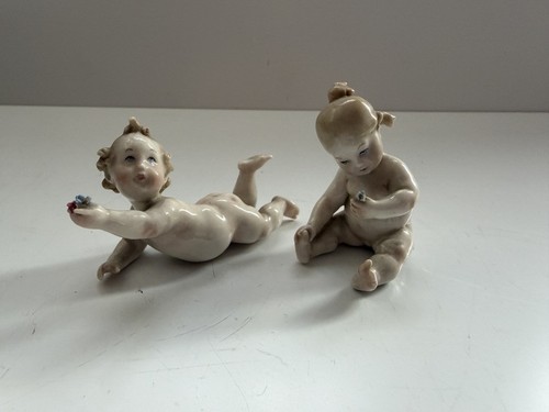 Porzellan babys liegend und - porzellan,