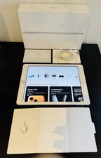 Apple iPad Wi-Fi + Cellular
