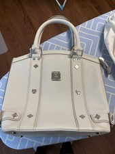 MCM Handtasche Weiß