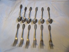 antike Besteckteile 6 Gabeln + 6 Löffel - gepunzt