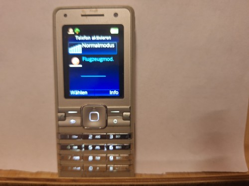Handy sony ericsson k770i - sony,