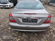 Mercedes W211 E klasse Limousinen Stoßstange HINTEN  Cubanitsilber 