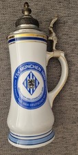 TSV 1860 MÜNCHEN Krug 1997 PORZELLAN LÖWENKOPF, spitzer Zinndeckel, BUNDESLIGA