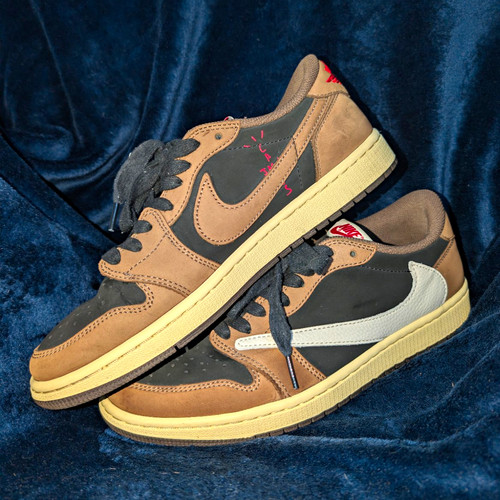 Nike travis scott - scott, x