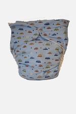 Omutsu „Autoliebling“ – Weiche Molton-Windel mit buntem Fahrzeugmotiv