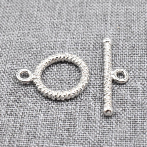 Ring-Knebelverschl��sse