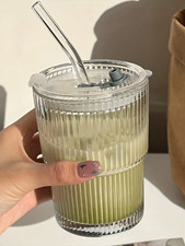 Vertikal gestreifte glas tasse - vertikal,