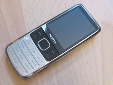 Nokia 6700 classic Chrom   >>>