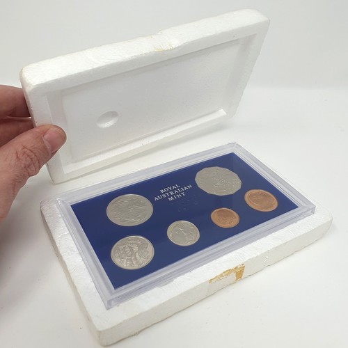 Royal australian mint proof - australian,