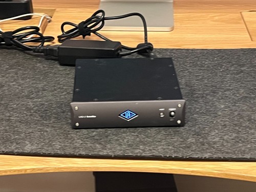 Universal audio uad - audio, uad-2