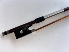 Edler Fernambuk-Violinbogen – vegan, mit hochwertigem Kunsthaar- Goldbezug