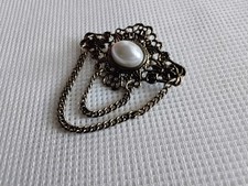 Filigrane Vintage Brosche mit großer Halbperle